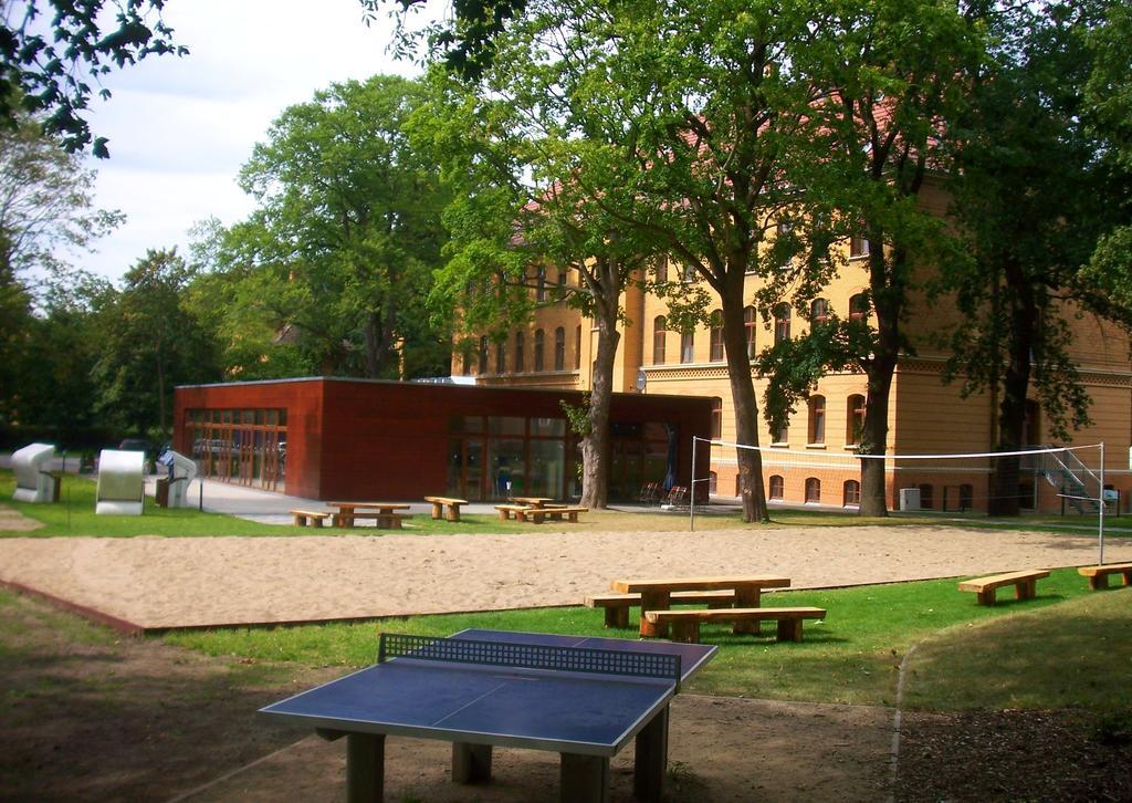 Younior-Hotel Stralsund Kültér fotó